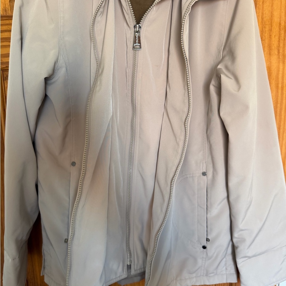 Nautica men’s Beige Utility Jacket - Picture 2 of 10